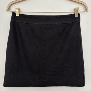 Banana Republic Classic Black Wool Women's Skirt Size 6P